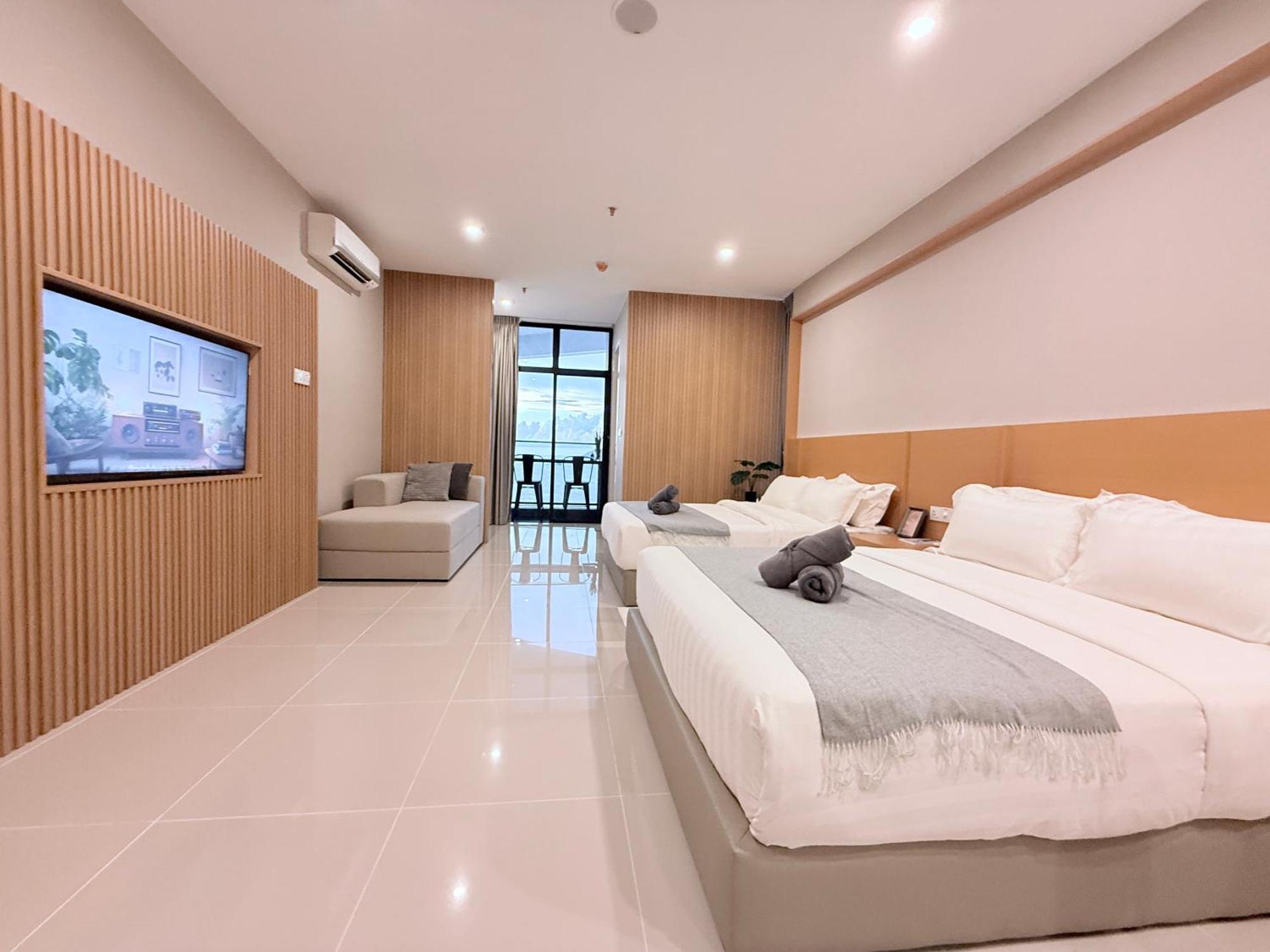 The Shore Cbd Kota Kinabalu By Laxzone Suite Extérieur photo